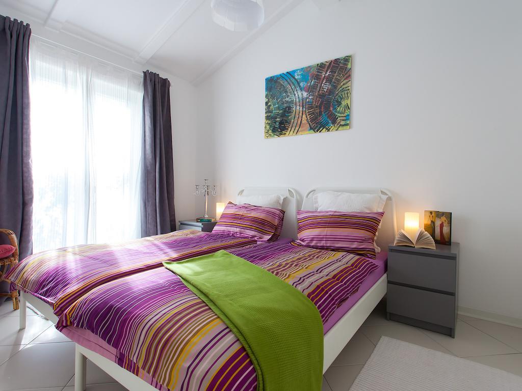 Sun Garden Premium Apartments Врсар Экстерьер фото